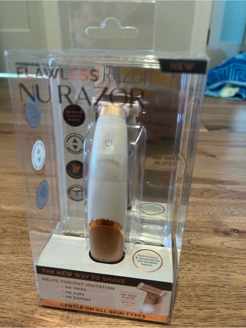 Finishing Touch Flawless Nu Razor - Pink Rechargeable Personal Trimmer